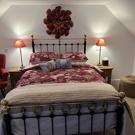 ซีลเลดโซน่า Bed & Breakfast อินเวอร์เนส ภายนอก รูปภาพ